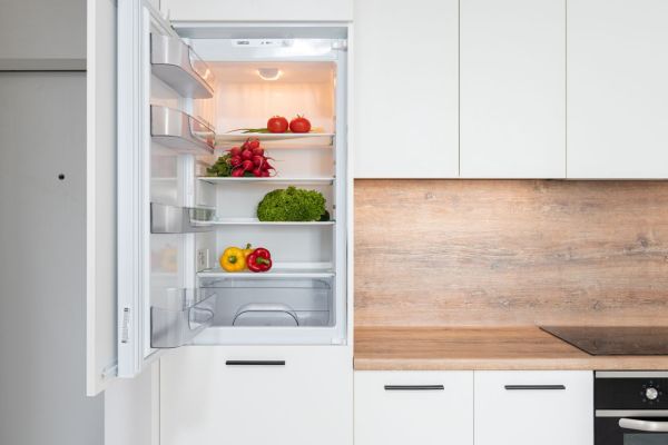 Comment organiser son réfrigérateur pour éviter le gaspillage alimentaire ?